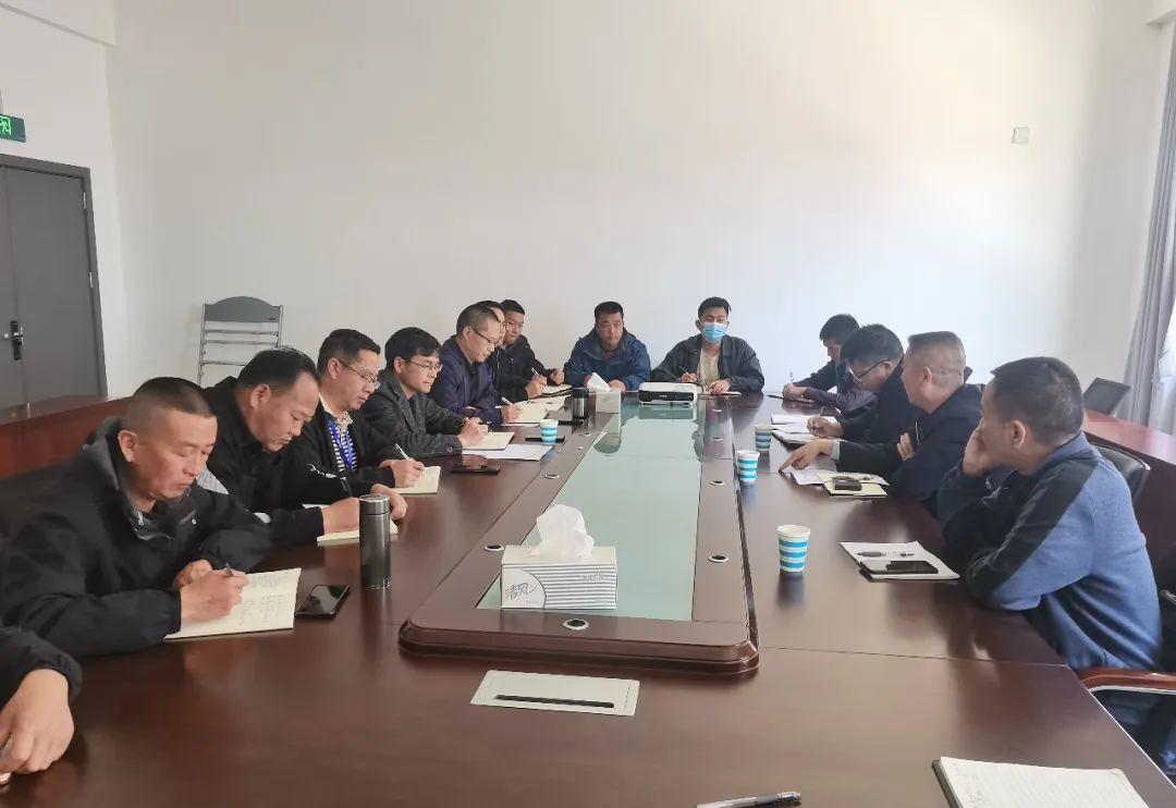 1680571701292792.jpg 2023-4-4-金光祥、李元鴻到祥云公司指導.jpg